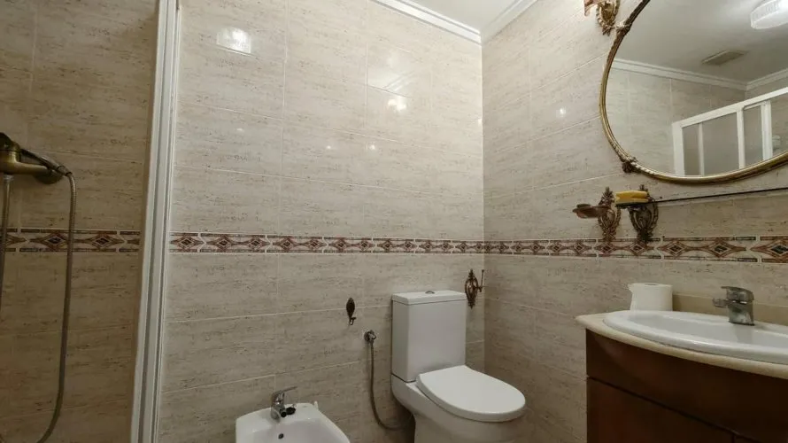 Apartamento de 3 dormitorios en Torrevieja, España No. 732 № 22