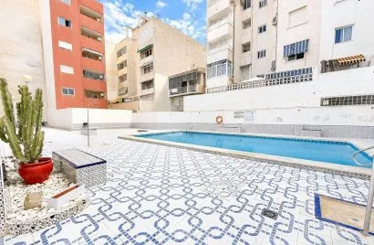 Ático de 2 dormitorios en Torrevieja, España No. 642