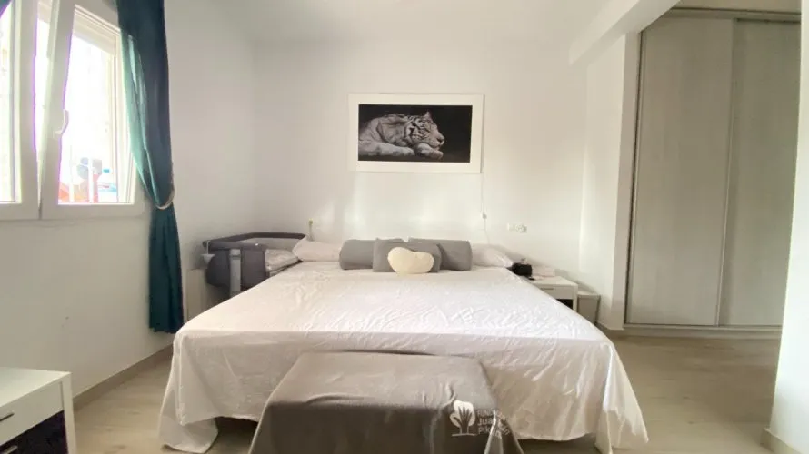 Apartamento de 3 dormitorios en Torrevieja, España No. 657 № 19