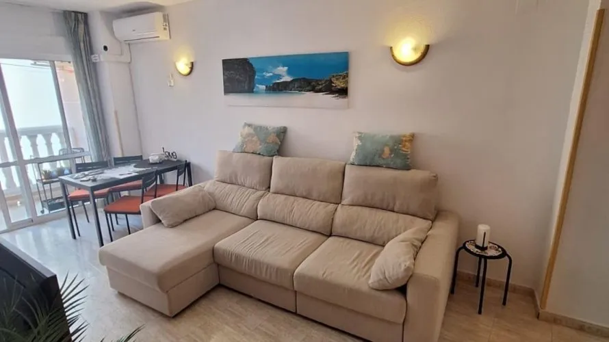 Apartamento de 1 dormitorio en Torrevieja, España No. 683 № 8