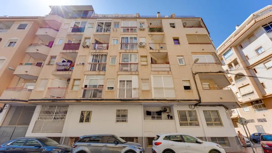 Apartamento de 24m² en Torrevieja, España No. 663 № 5
