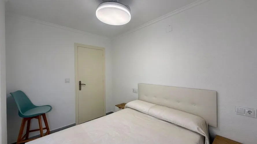 Apartamento de 1 dormitorio en Torrevieja, España No. 651 № 12