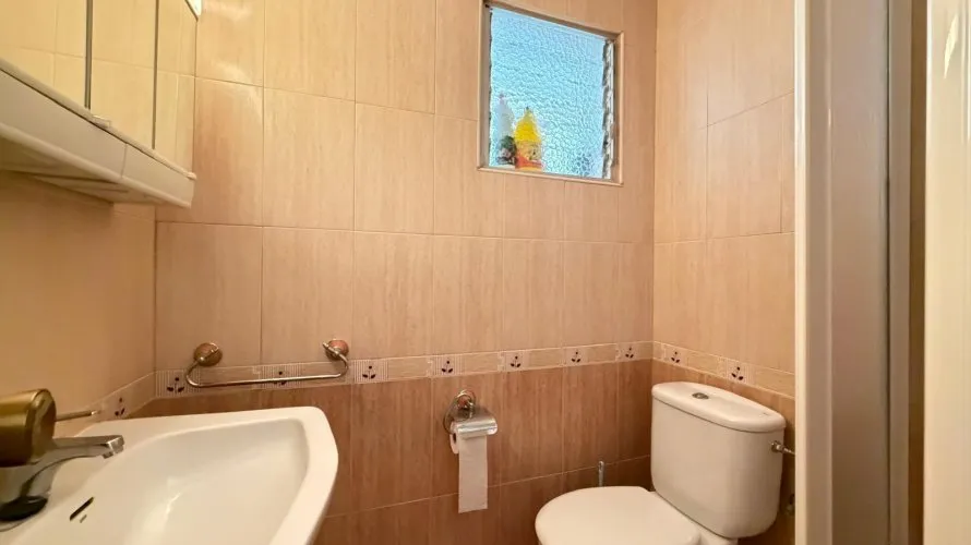 Apartamento de 3 dormitorios en Torrevieja, España No. 696 № 14