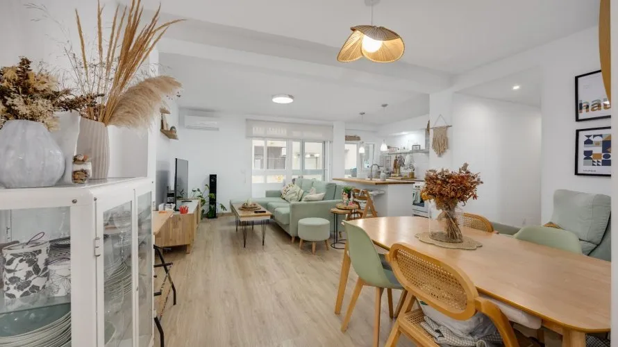 Apartamento de 110m² en Torrevieja, España No. 647 № 23