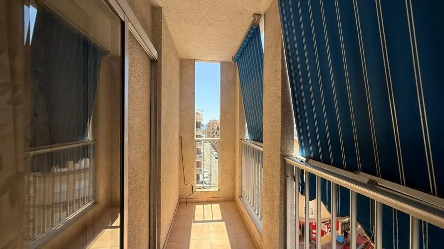 Apartamento de 1 dormitorio en Torrevieja, España No. 651 № 15