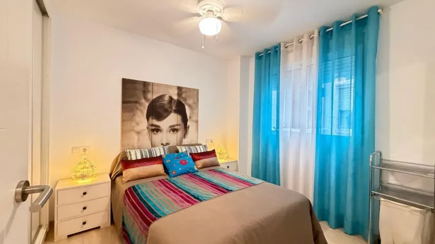 Apartamento de 2 dormitorios en Torrevieja, España No. 681 № 17