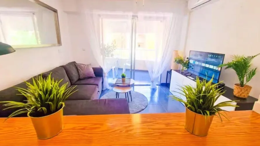 Apartamento de 1 dormitorio en Torrevieja, España No. 687 № 9