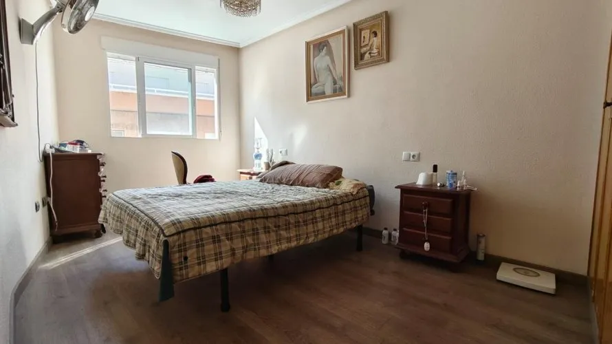 Apartamento de 3 dormitorios en Torrevieja, España No. 732 № 15