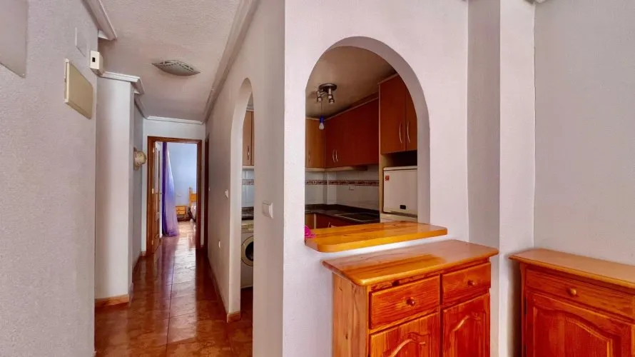 Apartamento de 1 dormitorio en Torrevieja, España No. 688 № 22