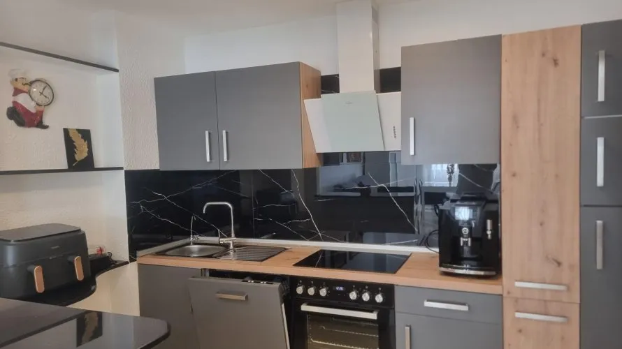 Apartamento de 1 dormitorio en Torrevieja, España No. 691 № 6