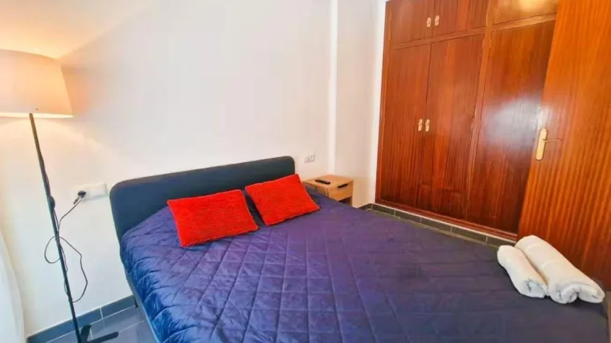 Apartamento de 1 dormitorio en Torrevieja, España No. 687