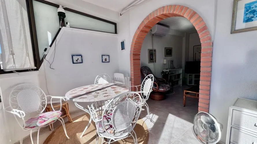 Apartamento de 65m² en Torrevieja, España No. 792 № 11