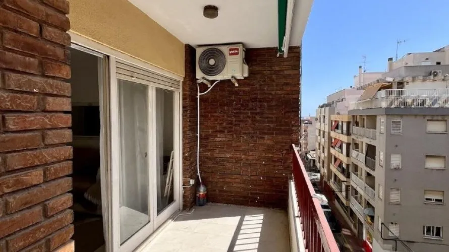 Apartamento de 3 dormitorios en Torrevieja, España No. 741 № 26