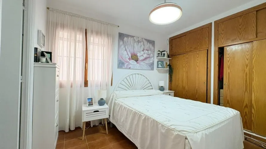 Bungalow de 42m² en Torrevieja, España No. 808 № 6