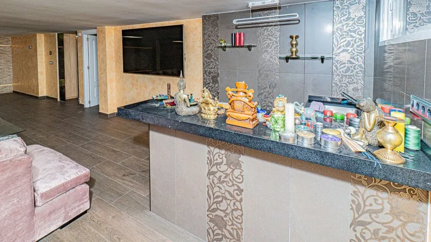 Villa de 370m² en Torrevieja, España No. 769 № 8