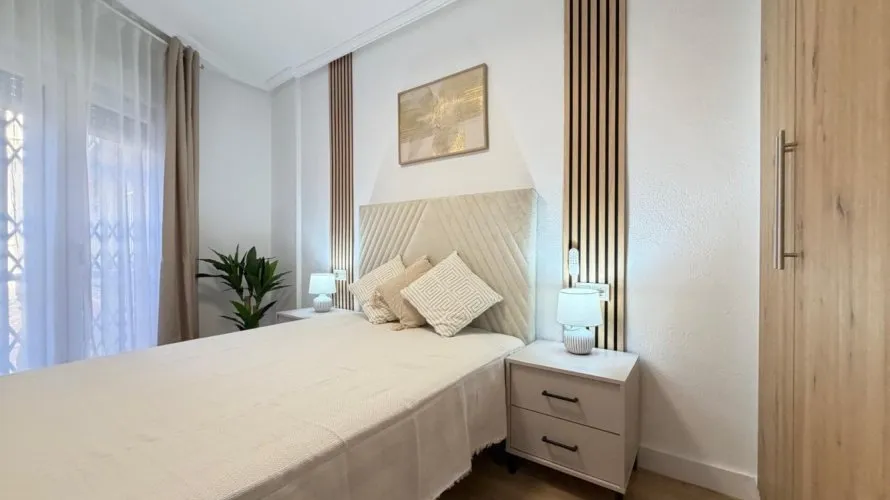 Apartamento de 1 dormitorio en Torrevieja, España No. 782 № 13
