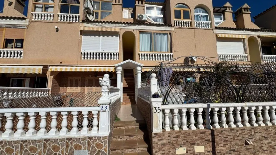 Bungalow de 65m² en Torrevieja, España No. 780 № 22