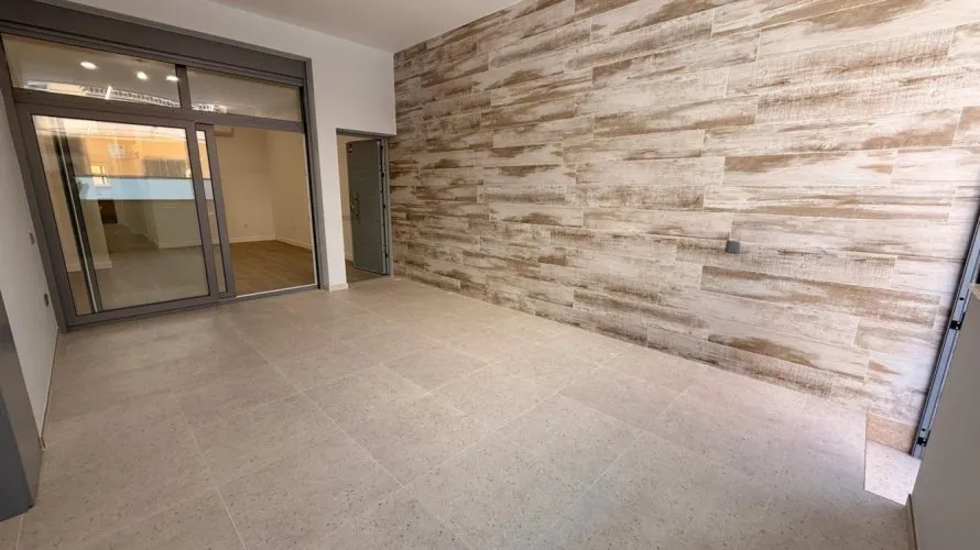 Apartamento de 2 dormitorios en Torrevieja, España No. 756 № 25