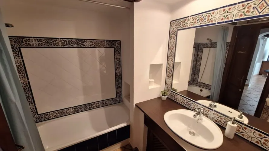 Apartamento de 2 dormitorios en Torrevieja, España No. 763 № 15