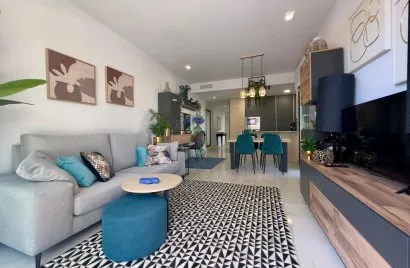Apartamento de 111m² en Torrevieja, España No. 791