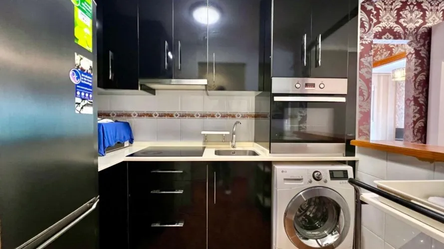 Apartamento de 1 dormitorio en Torrevieja, España No. 740 № 9