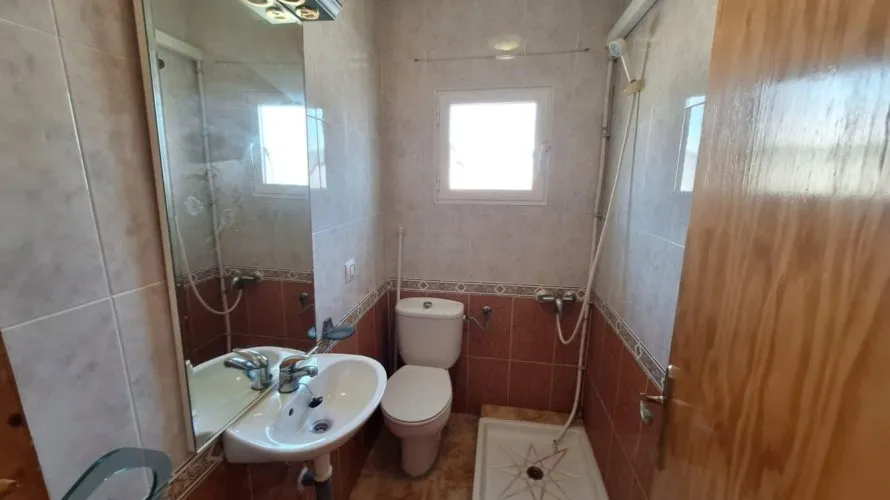 Сasa de 3 dormitorios en Torrevieja, España No. 775 № 19