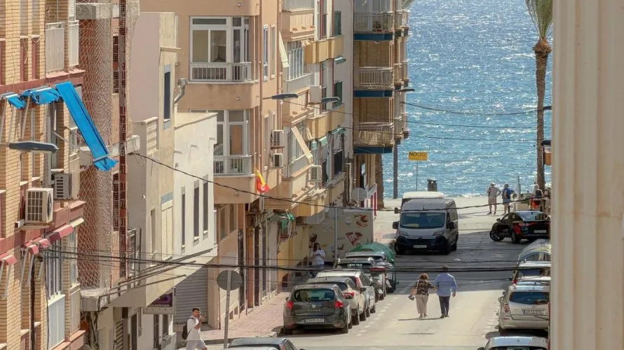 Apartamento de 1 dormitorio en Torrevieja, España No. 807 № 16