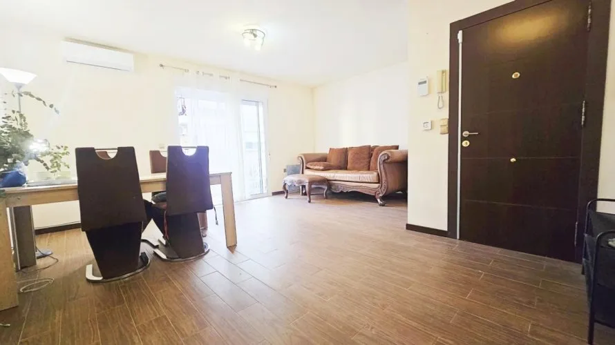 Apartamento de 2 dormitorios en Torrevieja, España No. 773 № 21
