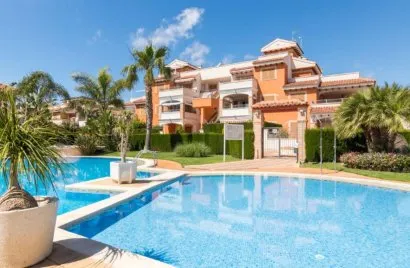 Ático de 78m² en Torrevieja, España No. 790