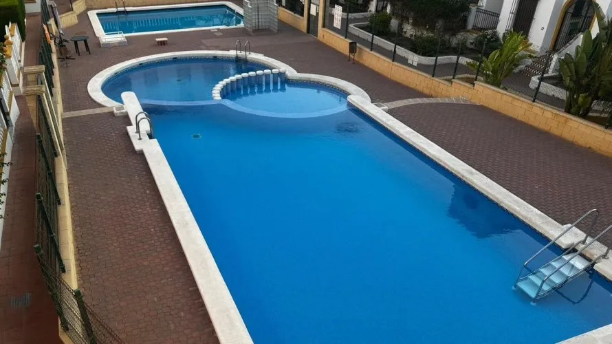 Apartment de 3 chambres à Torrevieja, Espagne No. 159 № 22