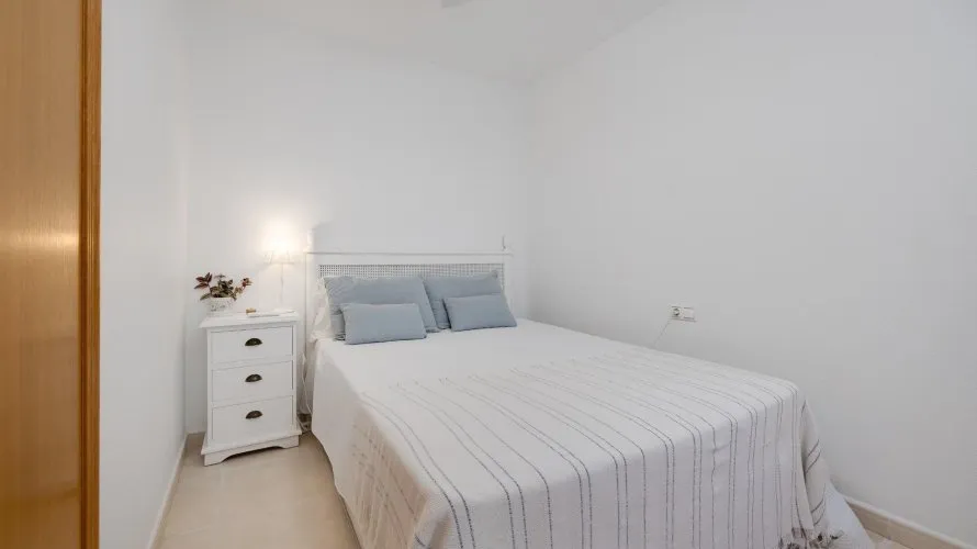 Penthouse de 3 chambres à Torrevieja, Espagne No. 194 № 27