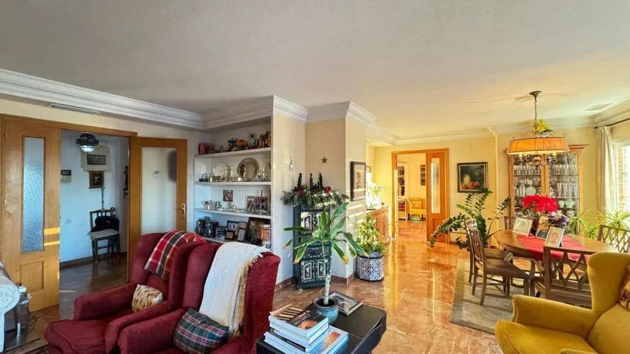 Apartment de 4 chambres à Torrevieja, Espagne No. 97 № 28