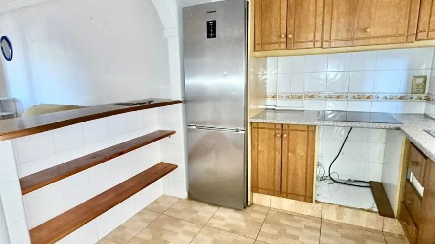 House de 3 chambres à Torrevieja, Espagne No. 202 № 4