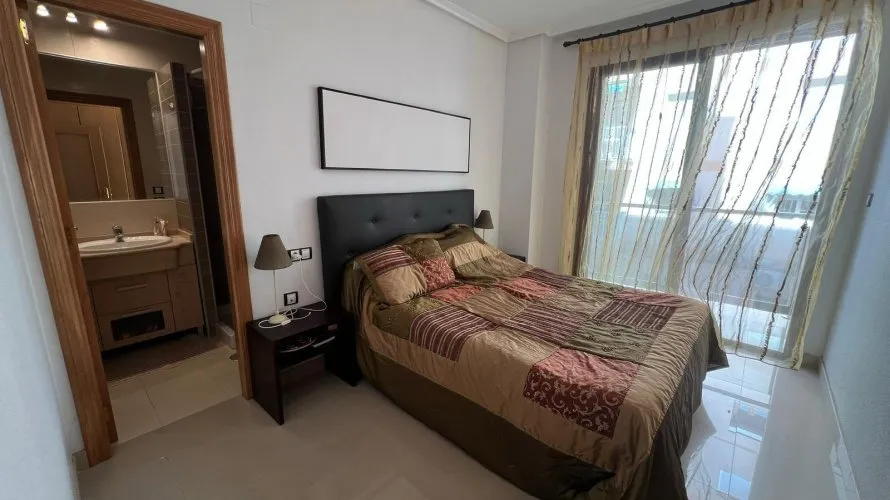 Apartment de 1 chambre à Torrevieja, Espagne No. 237 № 18