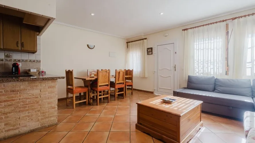 Bungalow de 75m² à Torrevieja, Espagne No. 176 № 4