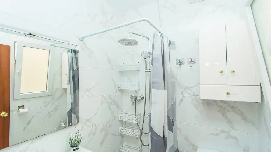 Apartment de 3 chambres à Torrevieja, Espagne No. 112 № 4