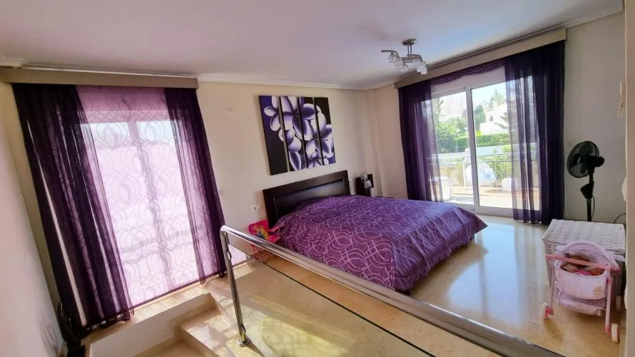 Villa de 239m² à Torrevieja, Spain No. 105 № 2