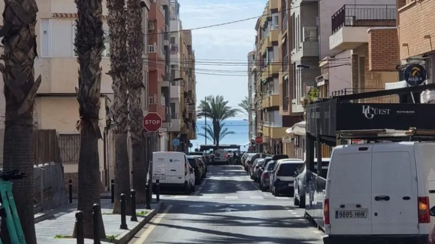 Apartment de 3 chambres à Torrevieja, Spain No. 59 № 9