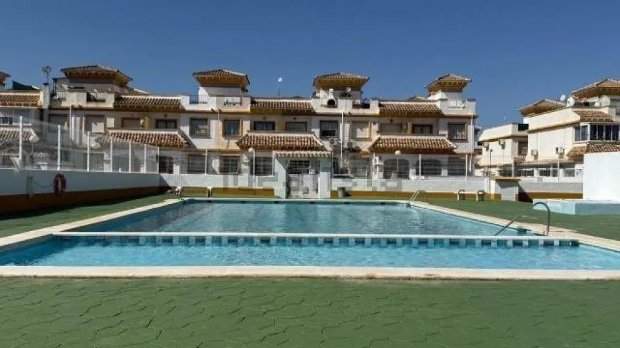 House de 3 chambres à Torrevieja, Espagne No. 229