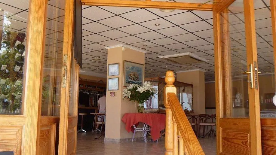 Commercial property de 400m² à Torrevieja, Spain No. 131 № 16