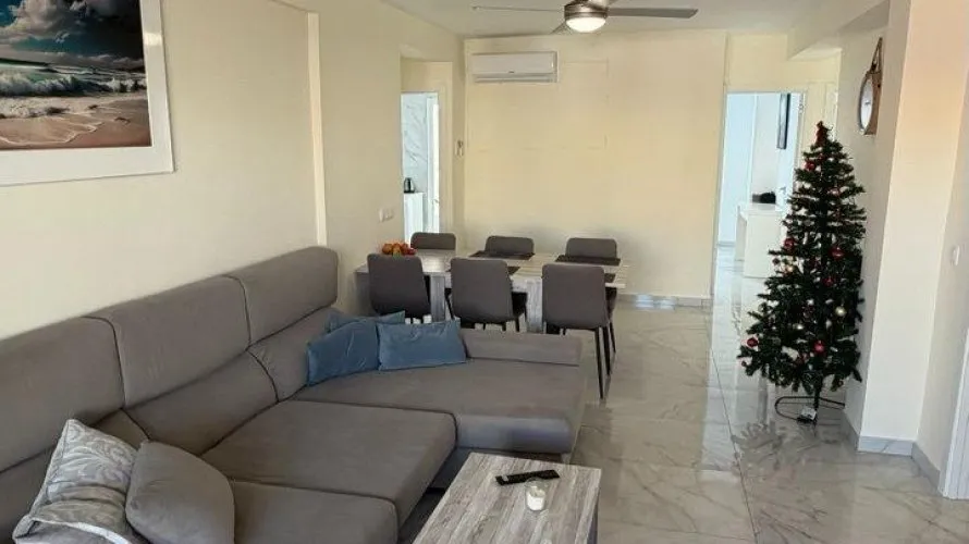 Apartment de 3 chambres à Torrevieja, Espagne No. 175 № 7