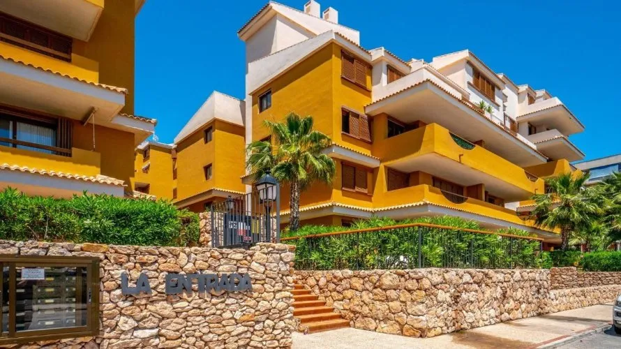 Apartment de 2 chambres à Torrevieja, Spain No. 71 № 1