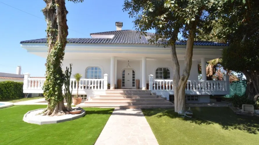 Villa de 4 chambres à Torrevieja, Spain No. 60 № 3