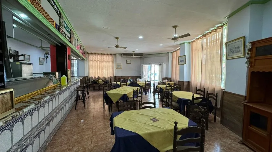 Commercial property de 118m² à Torrevieja, Spain No. 62 № 4