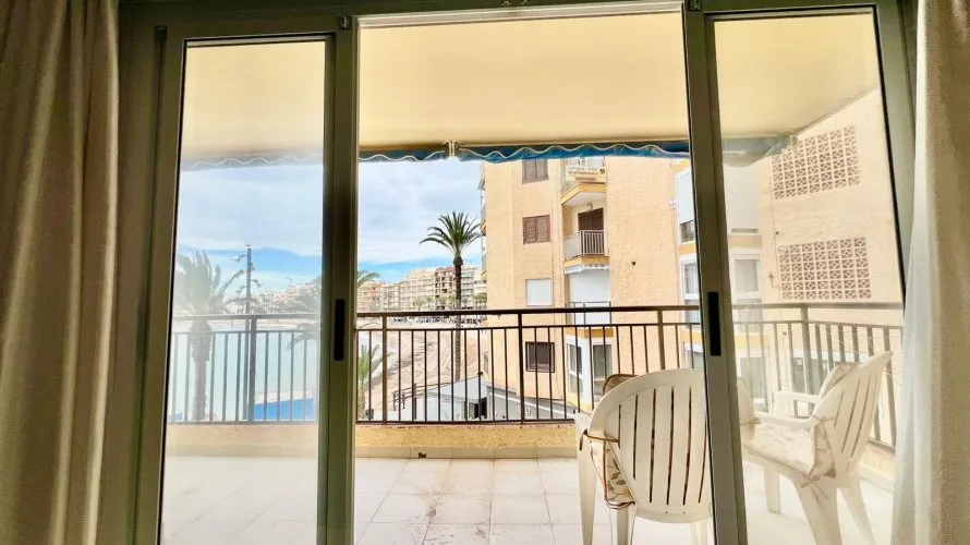 Apartment de 3 chambres à Torrevieja, Spain No. 185 № 11