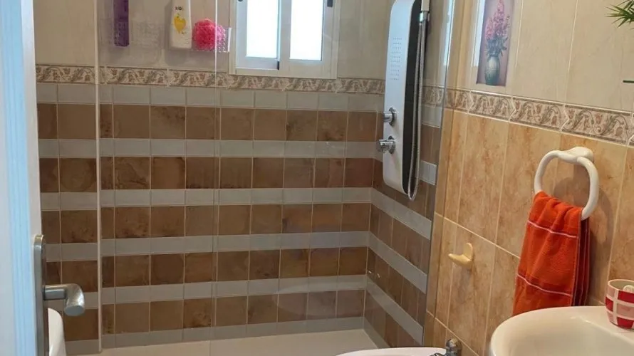 Penthouse de 90m² à Torrevieja, Espagne No. 238 № 14