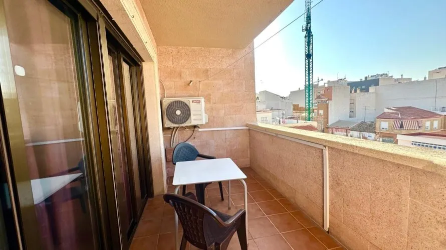 Apartment de 3 chambres à Torrevieja, Espagne No. 239 № 19
