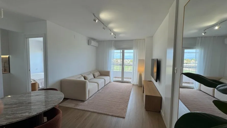 Penthouse de 2 chambres à Torrevieja, Espagne No. 180 № 1
