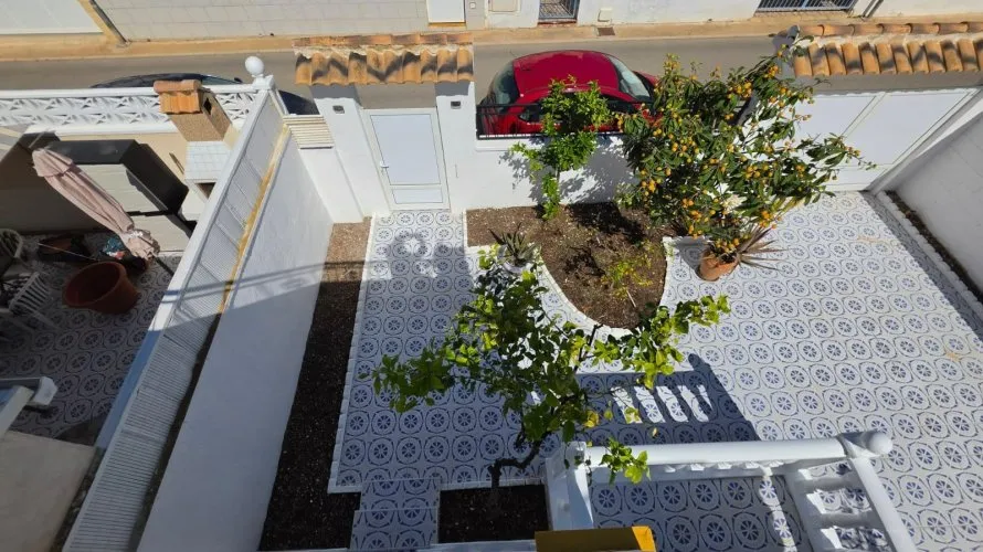 House de 3 chambres à Torrevieja, Espagne No. 229 № 7