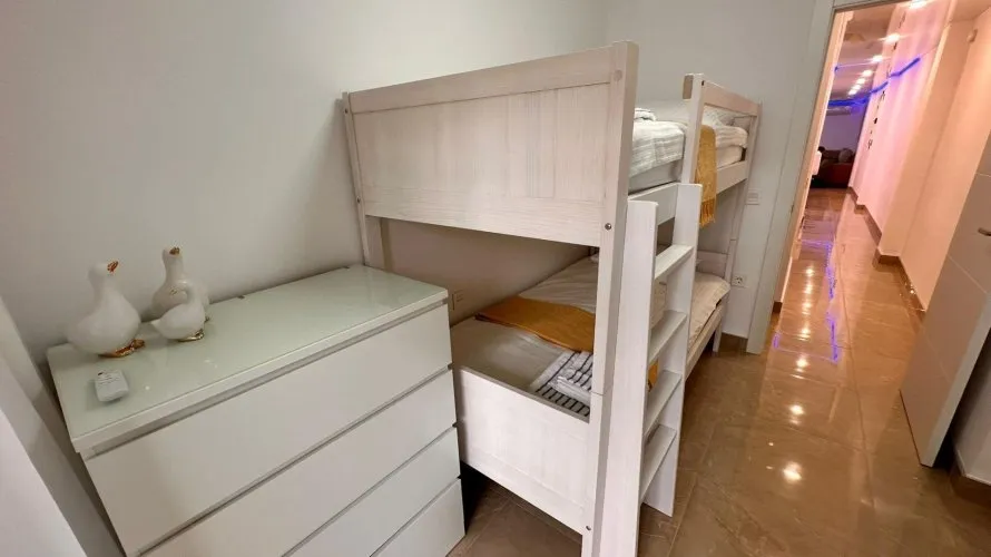 Apartment de 3 chambres à Torrevieja, Espagne No. 120 № 16